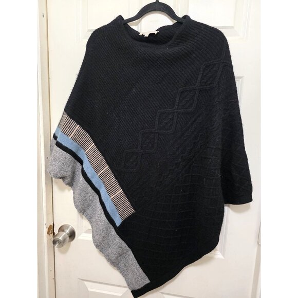 Black Asymmetrical Knit Poncho With Textured Patterns Striped 100% Cashmere - Picture 2 of 12